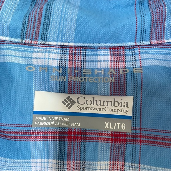 Columbia Long Sleeve Buttoned Shirt - Picture 3 of 3